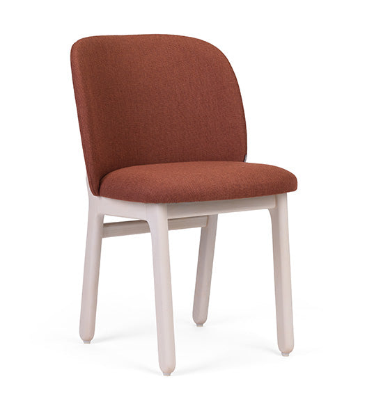 Arco chair with minimalist modern design for versatile spaces | theMADgroup