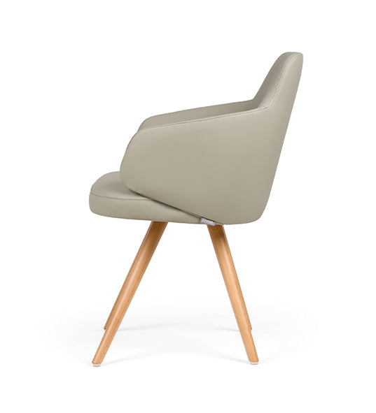 Cozy Nuzzle EST CB armchair with modern curves | theMADgroup