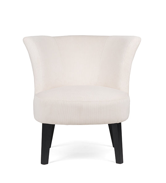 Marte 01 lounge chair with clean lines and structured comfort | theMADgroup