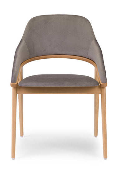 Tagada armchair with curved backrest and cozy modern shape | theMADgroup