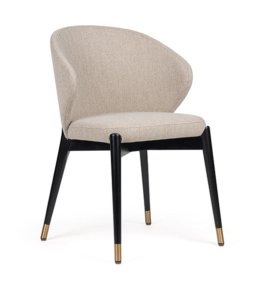 Elicia CB Round LT lounge chair with soft curves and low design | theMADgroup