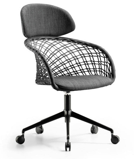 Buy P47 DPA TS-CU Armchair | Contemporary Leather Armchair | theMADgroup