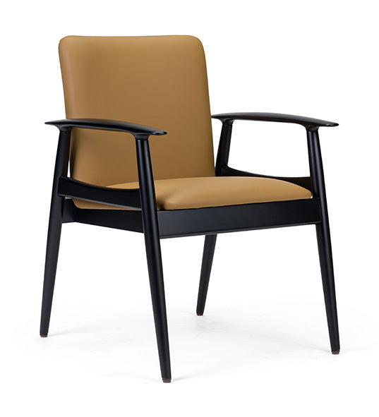 Sandal CB armchair with airy frame and clean, sculpted lines | theMADgroup