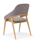Tagada armchair with curved backrest and cozy modern shape | theMADgroup