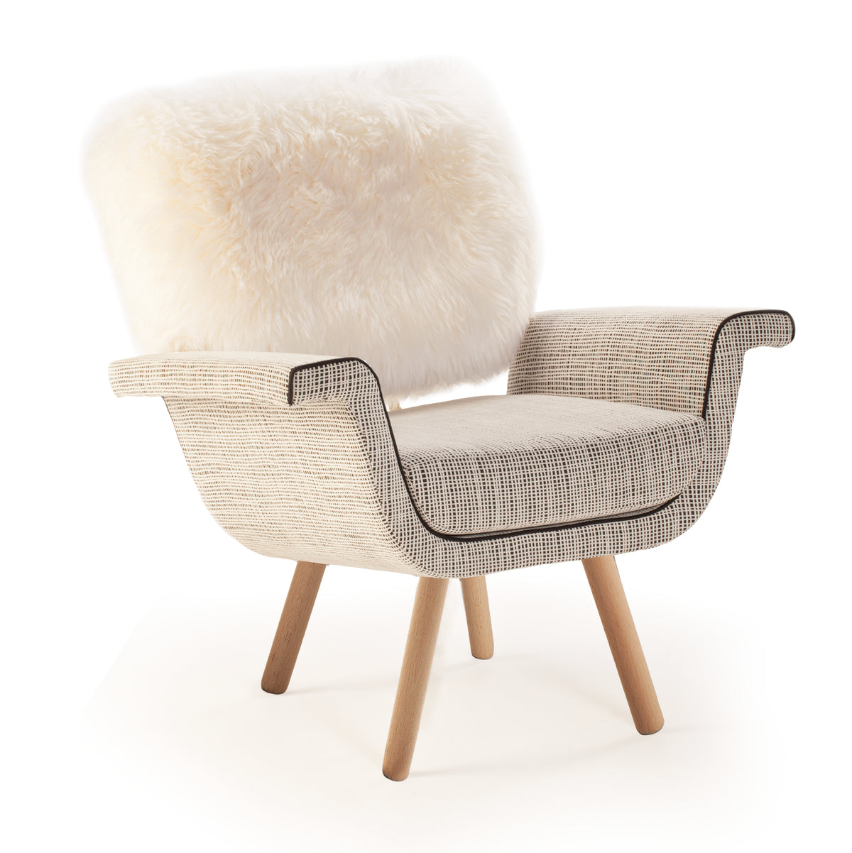 Ivy Armchair with white lamb leather back, wire 02 seat, Paris black piping, and natural oak feet – theMADgroup