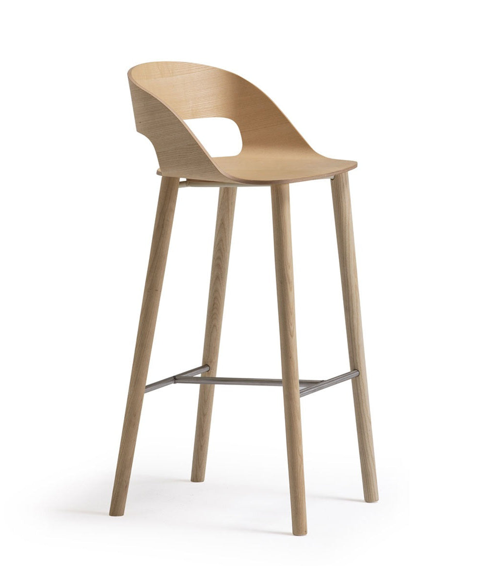 Goose High Stool | Elevated Sculptural Seating H77 | TheMADgroup