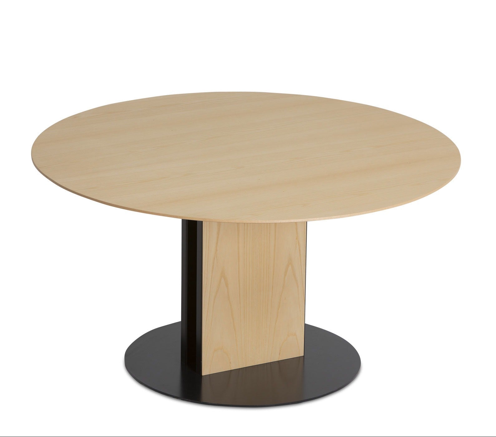 Sandwich XL Round Table | Spacious Modern Table H75 | TheMADgroup