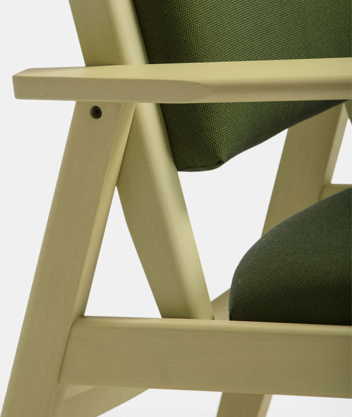 Albufera Armchair With Headrest | Lounge Chair | TheMADgroup