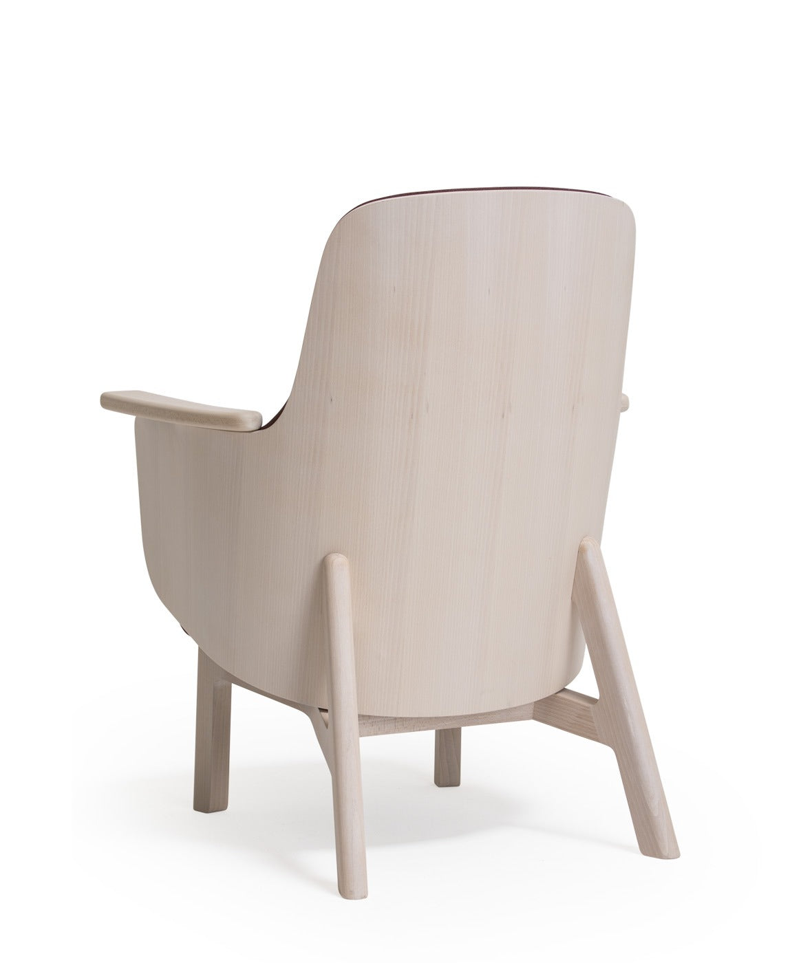 Bahía Armchair | Elegant Compact Lounge Seating | TheMADgroup