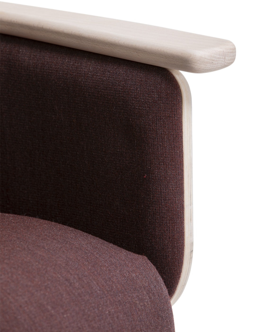 Bahía Armchair | Elegant Compact Lounge Seating | TheMADgroup