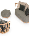 Godó Divan | Elegant Lounging with Sculptural Form | TheMADgroup