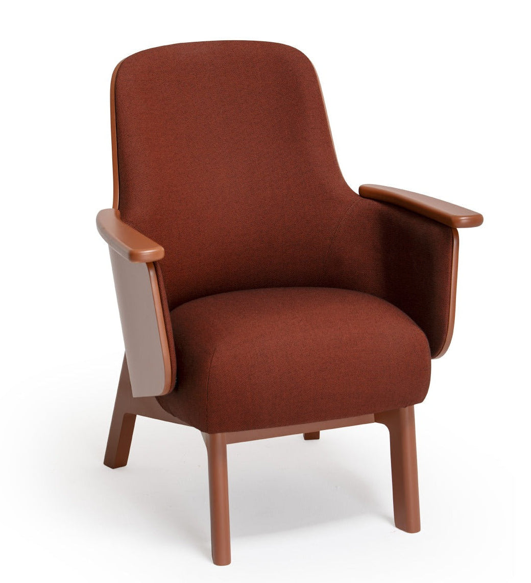Bahía Armchair | Elegant Compact Lounge Seating | TheMADgroup
