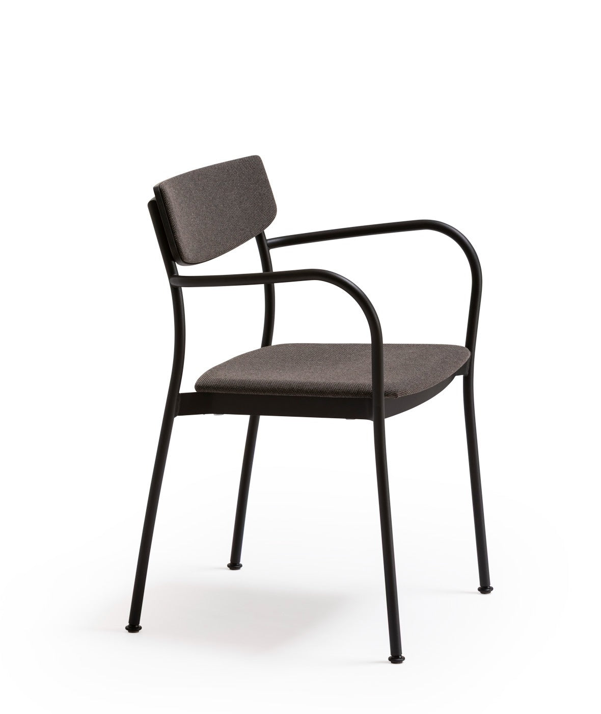 Volta Armchair | Modern Comfort and Design | TheMADgroup
