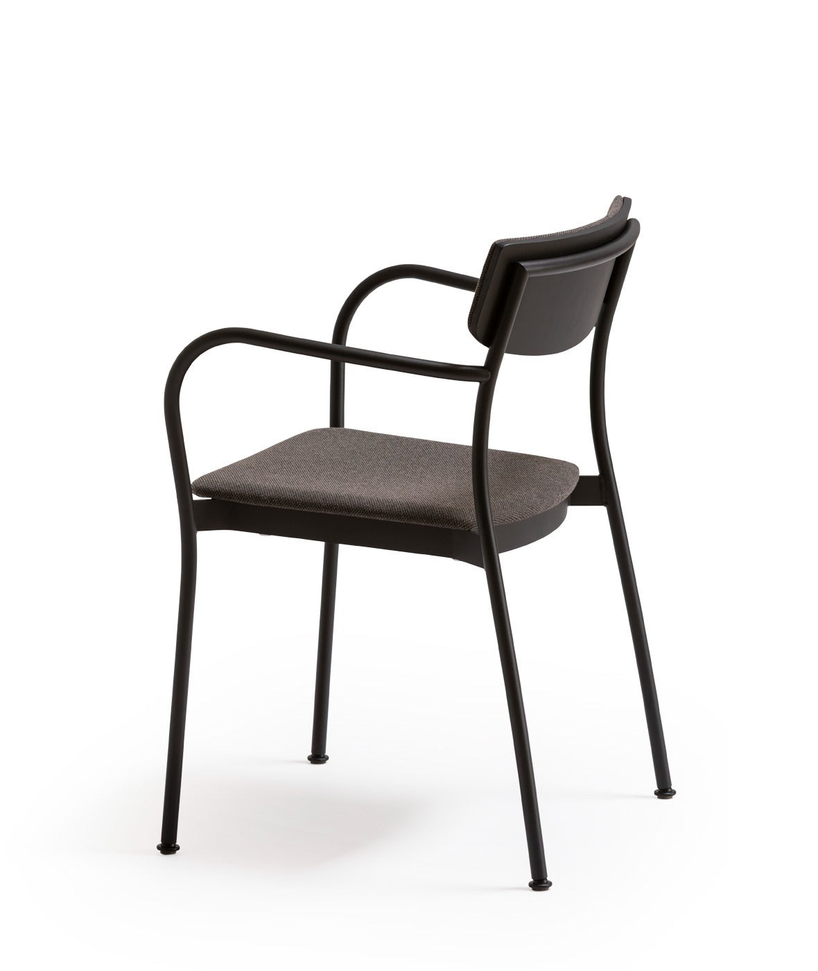 Volta Armchair | Modern Comfort and Design | TheMADgroup