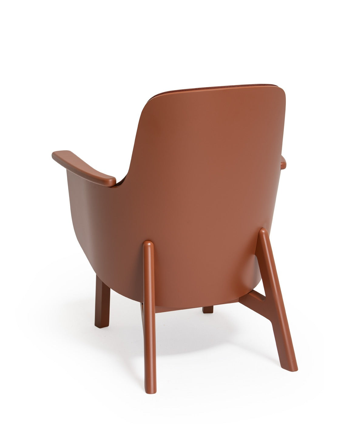 Bahía Armchair | Elegant Compact Lounge Seating | TheMADgroup