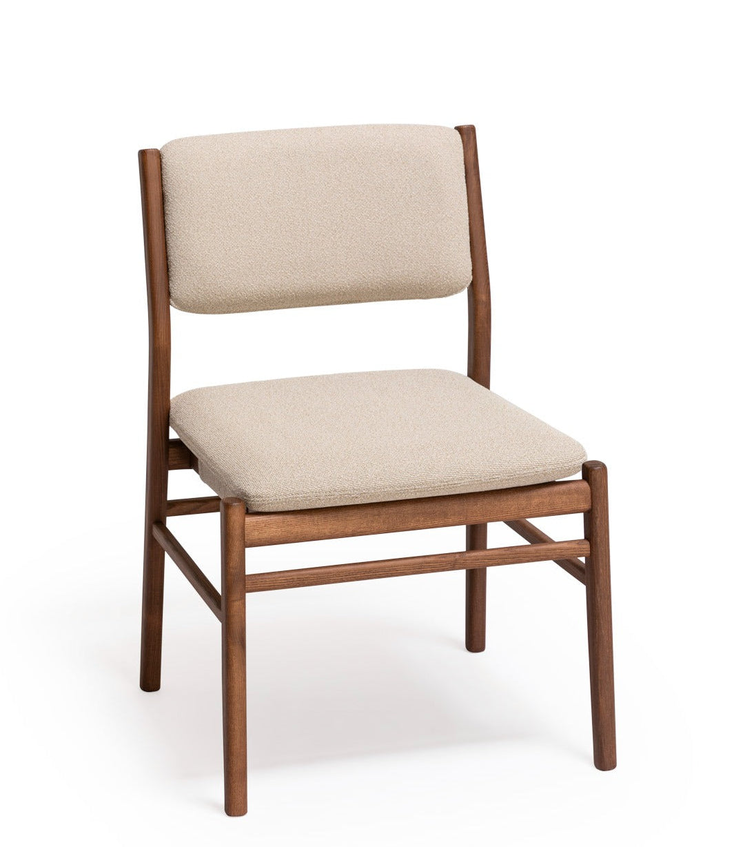 Suite Chair | Elegant Seating with Contemporary Lines | TheMADgroup