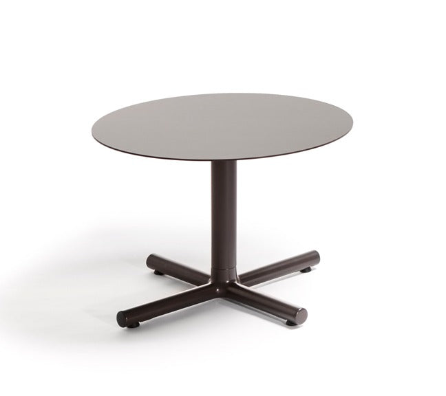 Bold Table 45 | Minimalist Side Table with Modern Edge | TheMADgroup