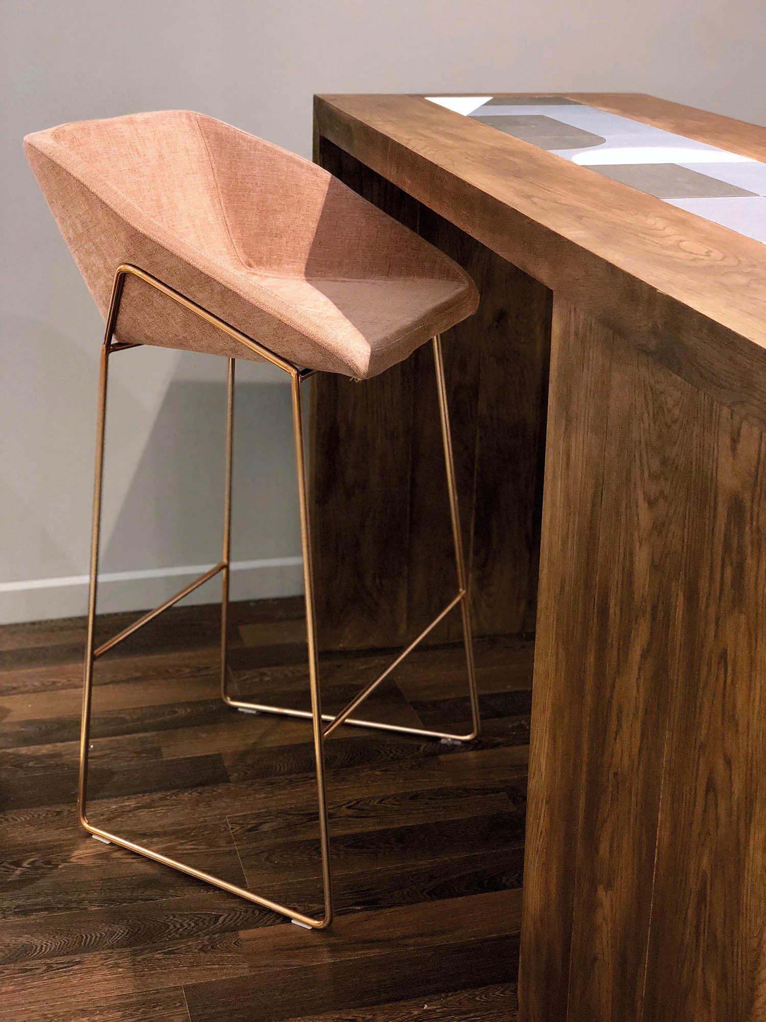 TMG - Hexa Lounge Chair