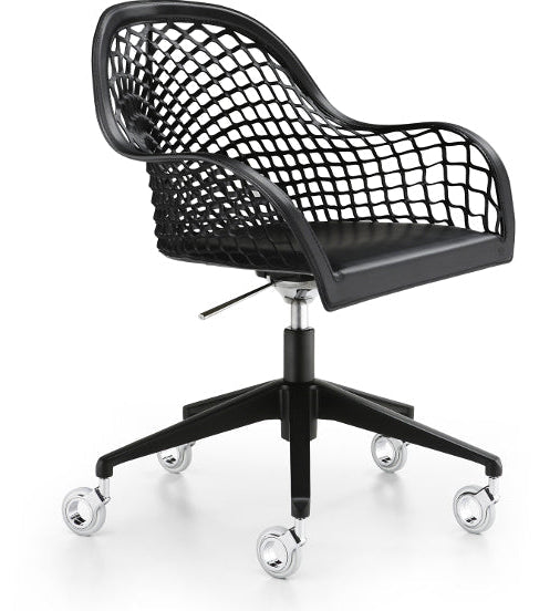 Buy Guapa DPB M CU Armchair | Modern Leather Armchair | theMADgroup