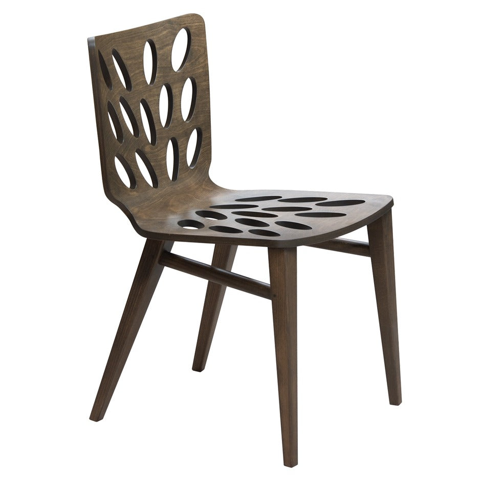 Bio Lite Chair with wooden frame and organic-shaped cut-out backrest | theMADgroup