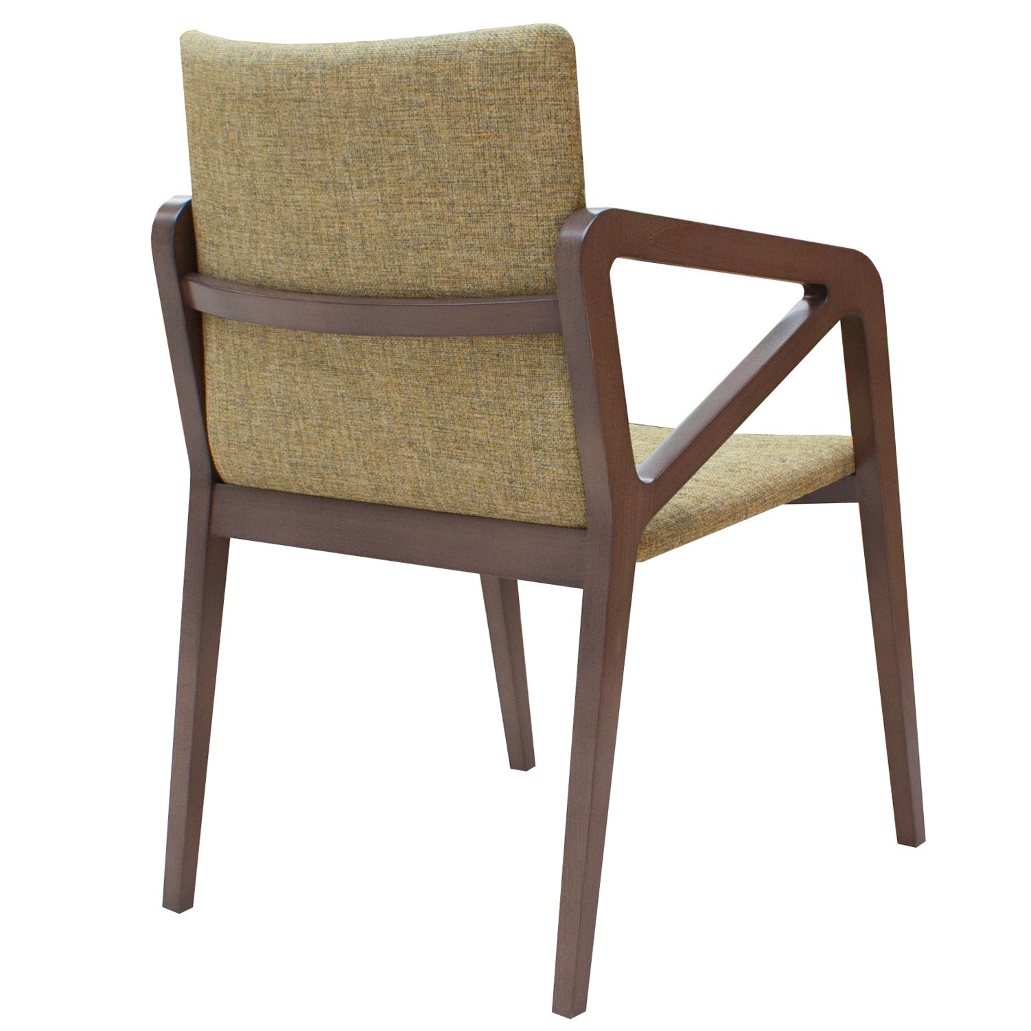 Gula armchair with modern comfort and stylish curved design | theMADgroup
