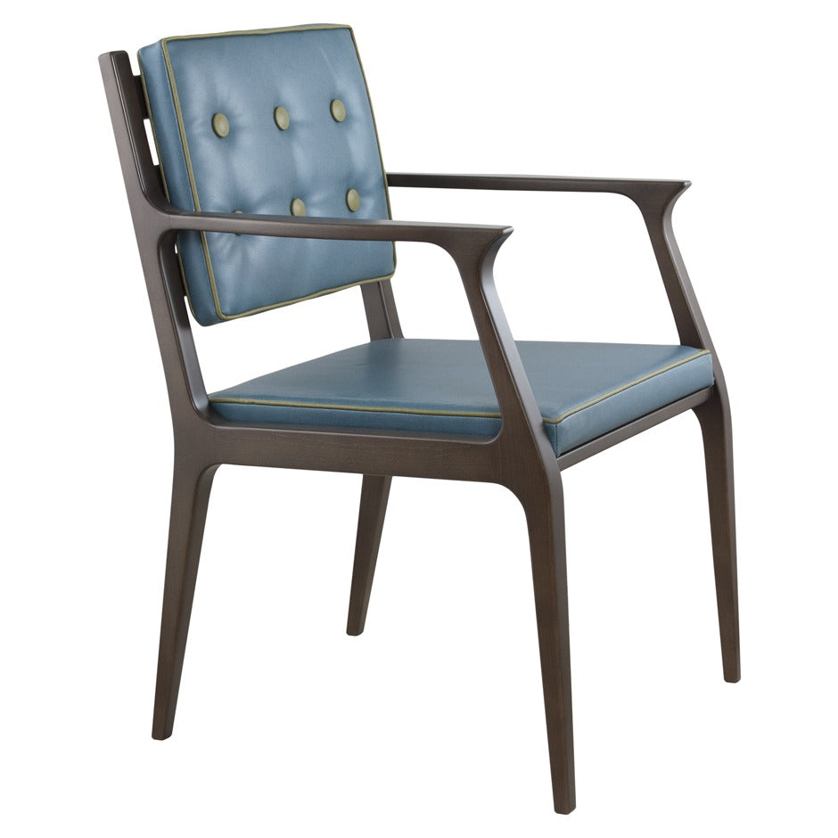Morelia 3 armchair with modern design and comfortable support | theMADgroup