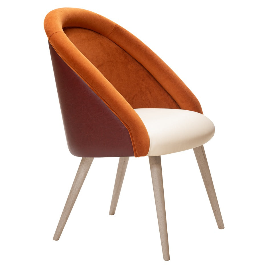 Elegant and modern armchair – Newton B3 style | theMADgroup