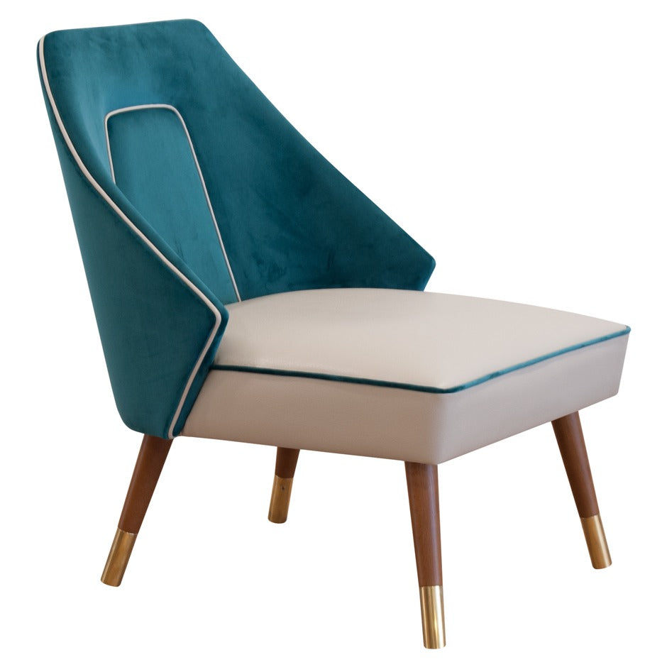 Temple Lounge sofa with plush seating and wide cushions | theMADgroup