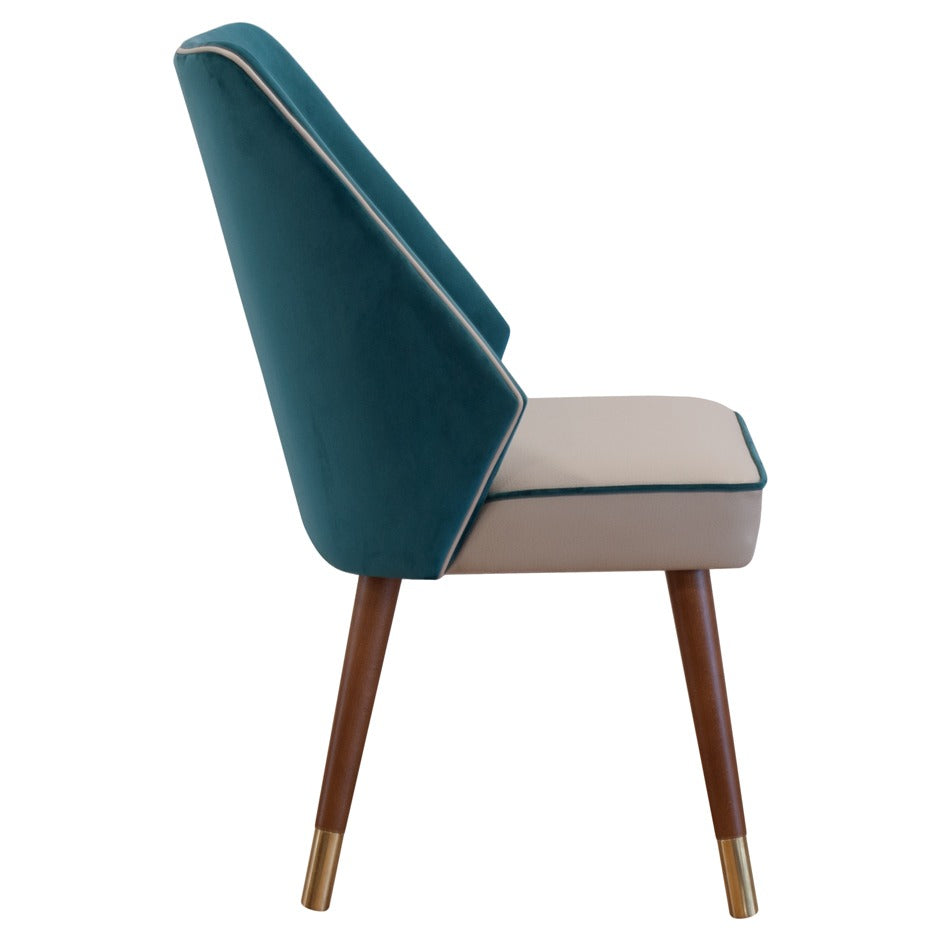 Temple chair with minimalist and modern design | theMADgroup