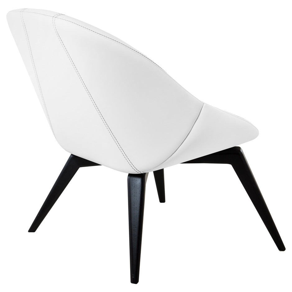 Tonaka sofa with contemporary design, ideal for modern living rooms | theMADgroup