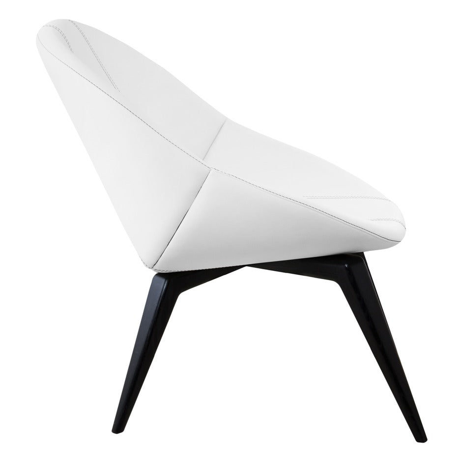 Tonaka sofa with contemporary design, ideal for modern living rooms | theMADgroup